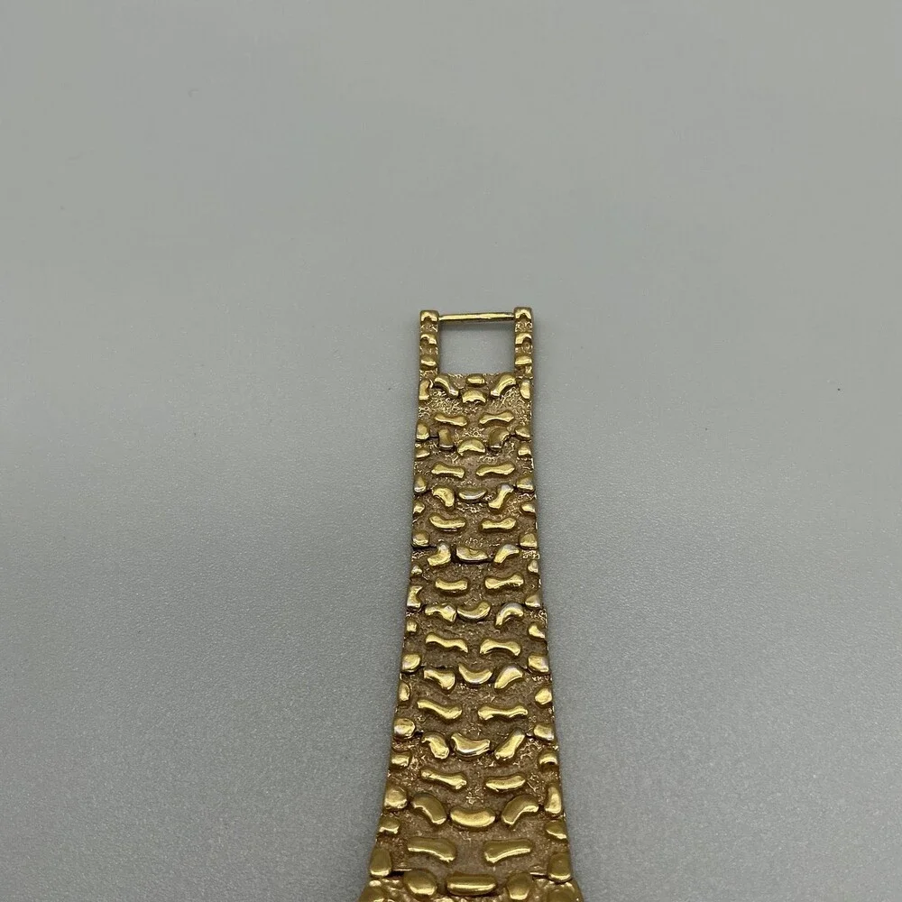 Vtg Event Diamond Men Watch 32mm Nugget Texture Band Gold Tone New Battery 7.75